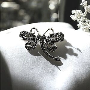 Marcasite & Silver Dragonfly Brooch 🩶🖤